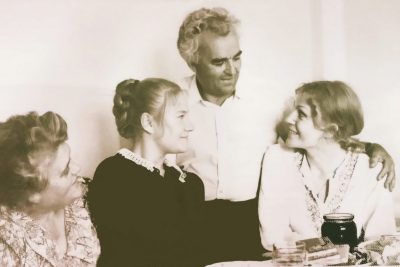 Анна Герман в гостях у своих родственников в Целинограде