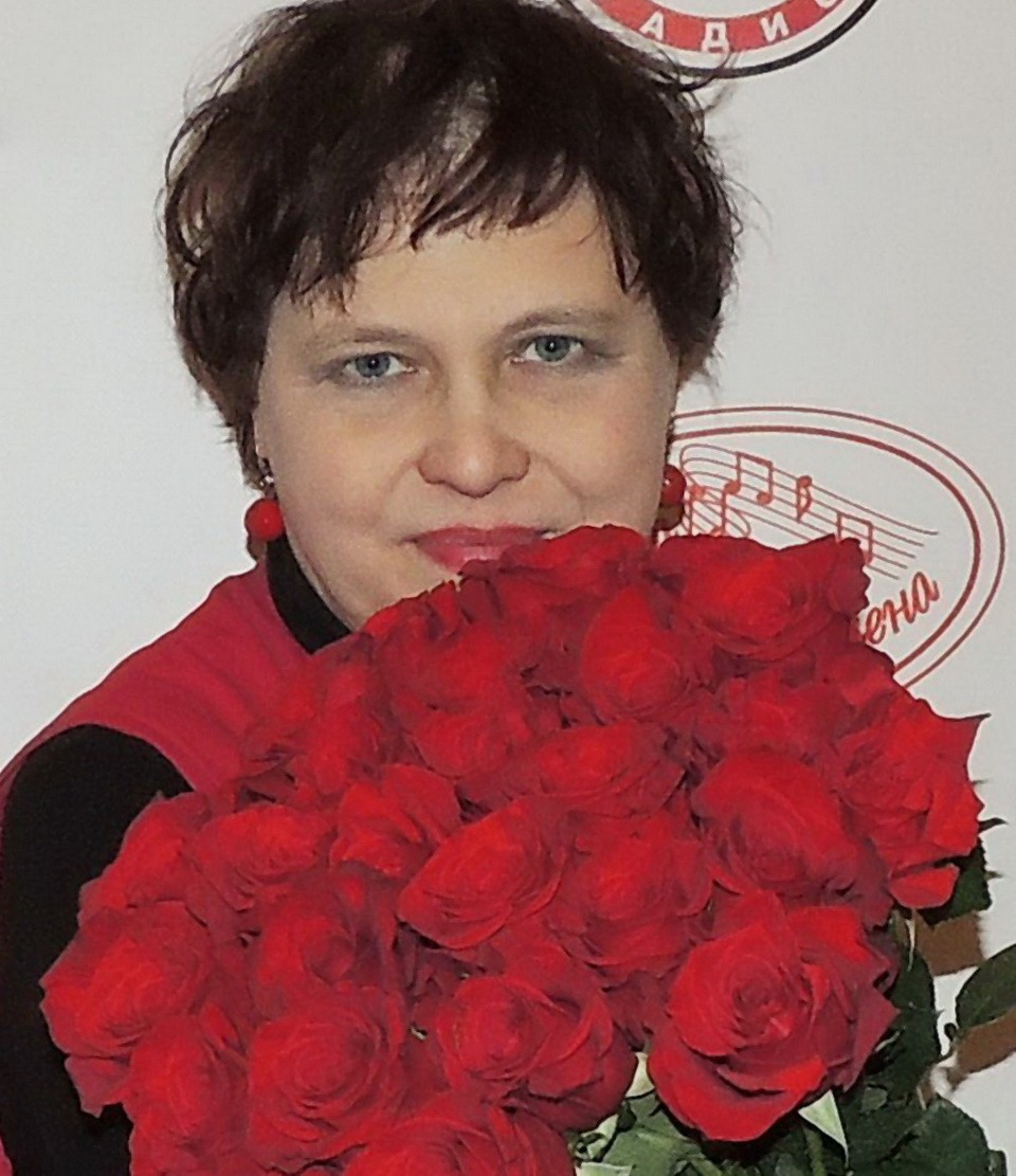 Журналюга из шоу-бизнеса Ирина Барышева